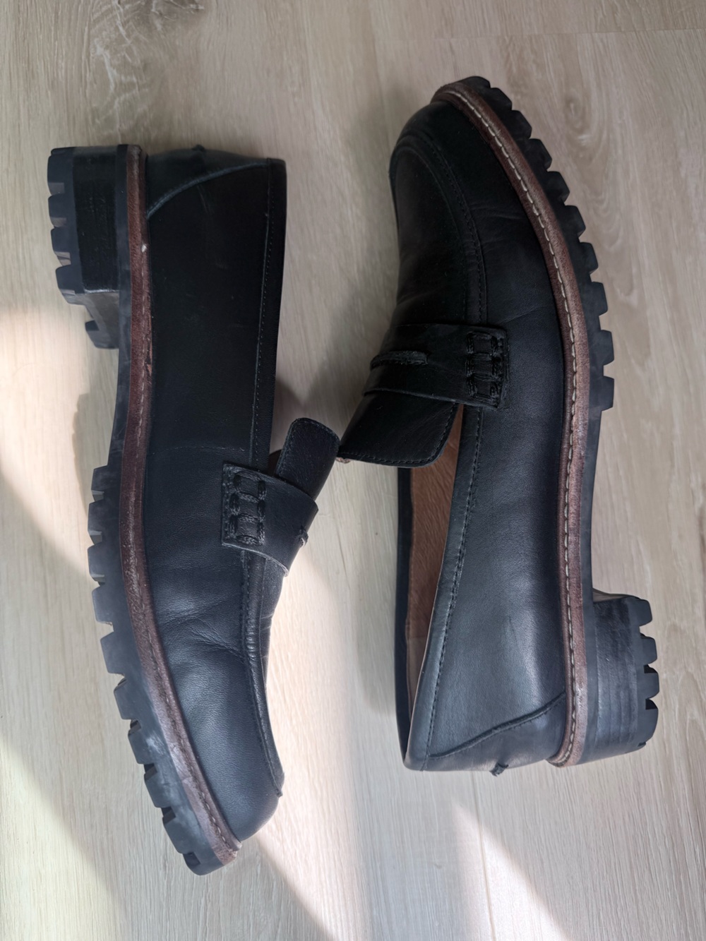 The Corrine Madewell Black Leather Lug Sole Penny Loafers Size 9.5